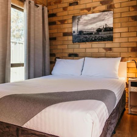 Abacus Motel Mount Isa Exteriér fotografie