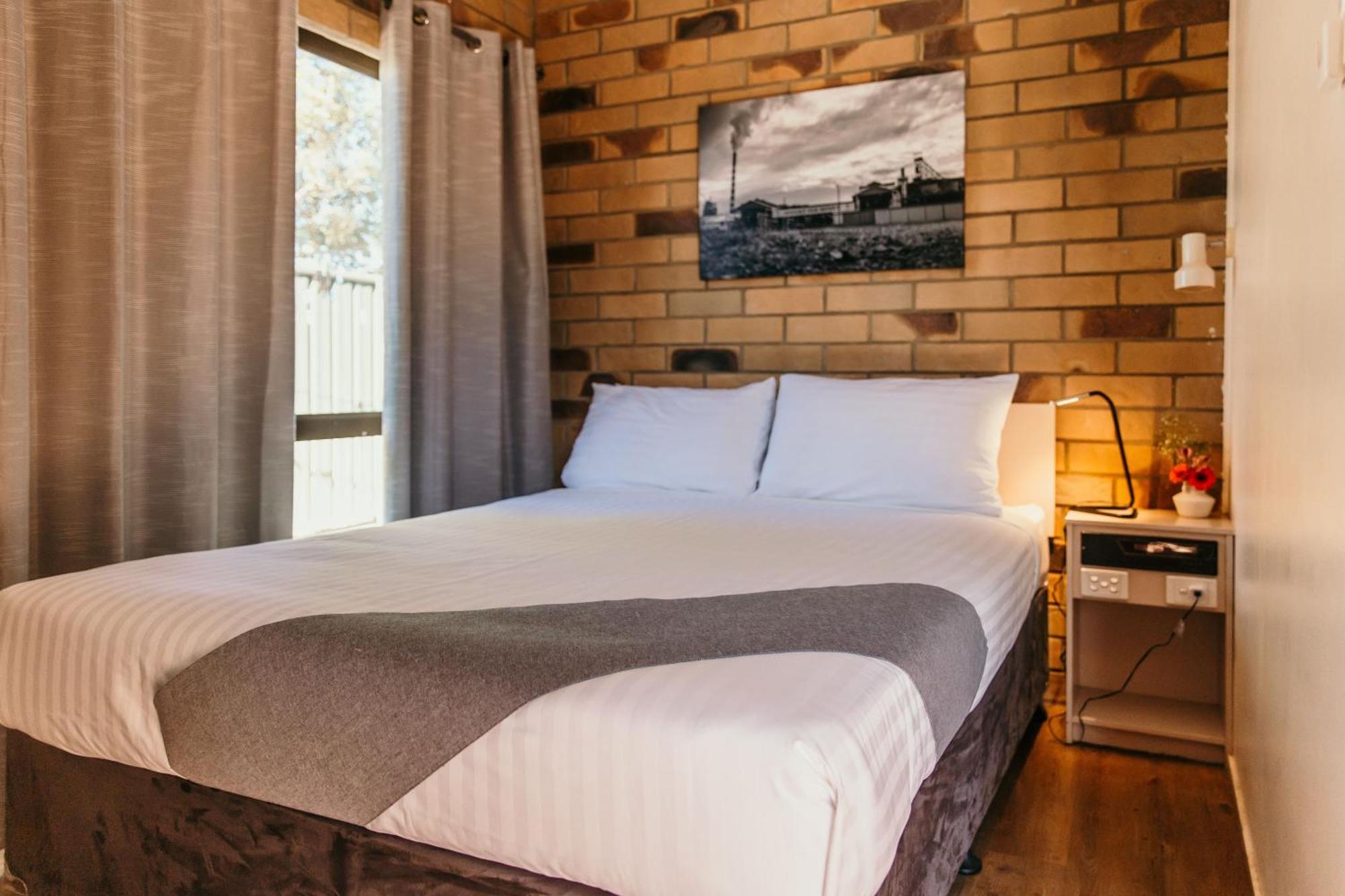 Abacus Motel Mount Isa Exteriér fotografie