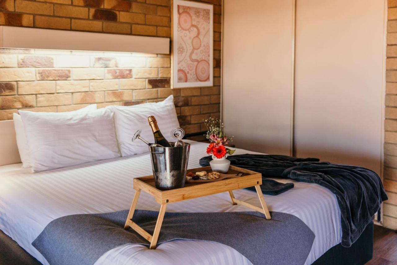 Abacus Motel Mount Isa Exteriér fotografie