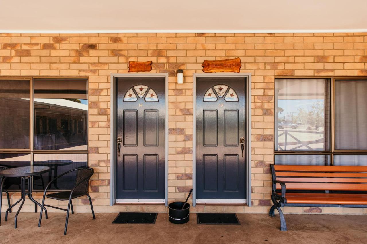 Abacus Motel Mount Isa Exteriér fotografie