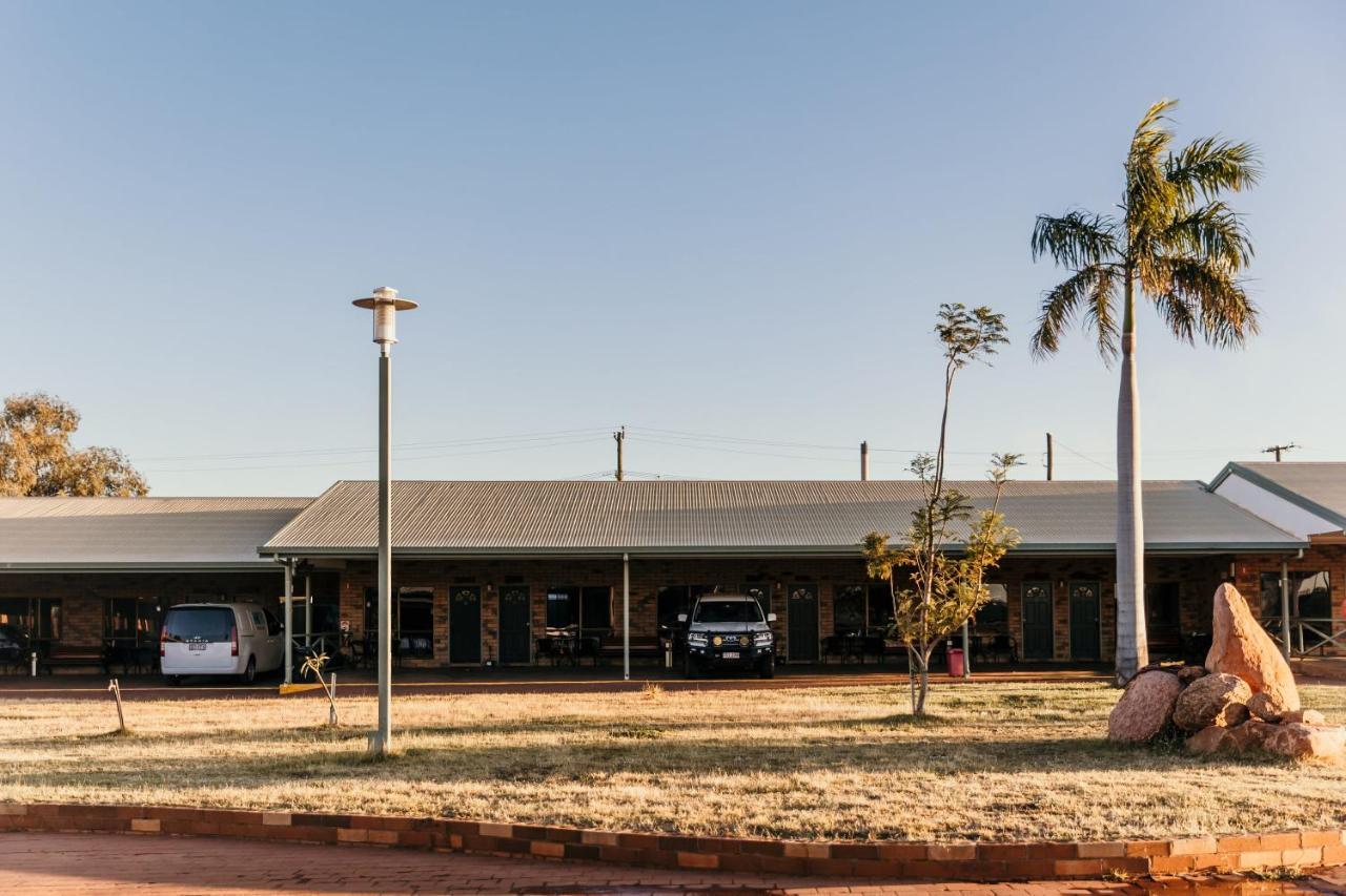 Abacus Motel Mount Isa Exteriér fotografie