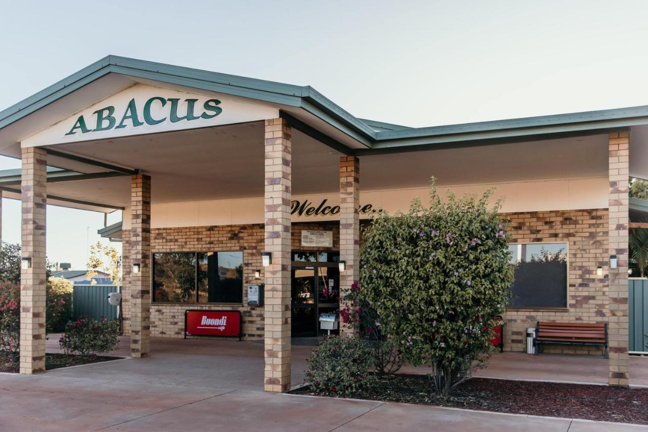 Abacus Motel Mount Isa Exteriér fotografie