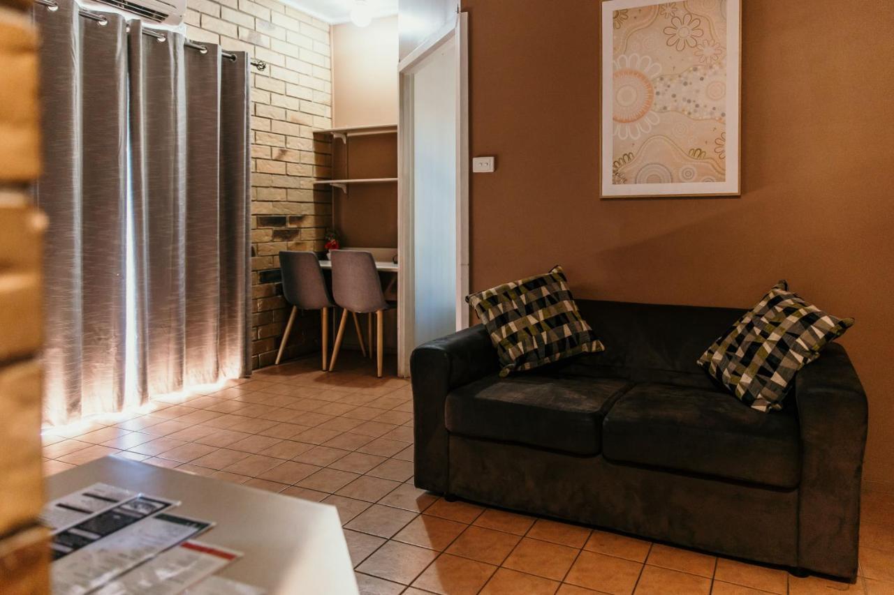 Abacus Motel Mount Isa Exteriér fotografie