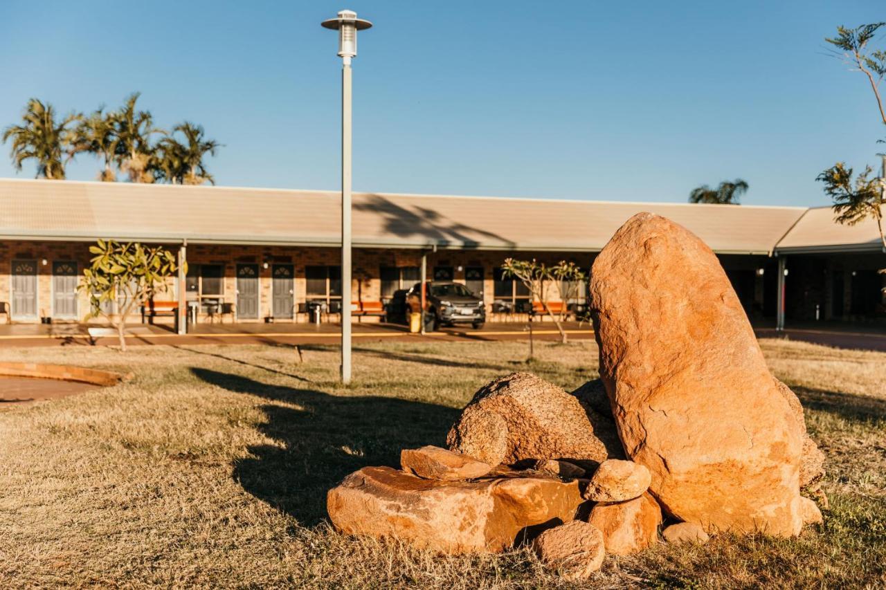 Abacus Motel Mount Isa Exteriér fotografie