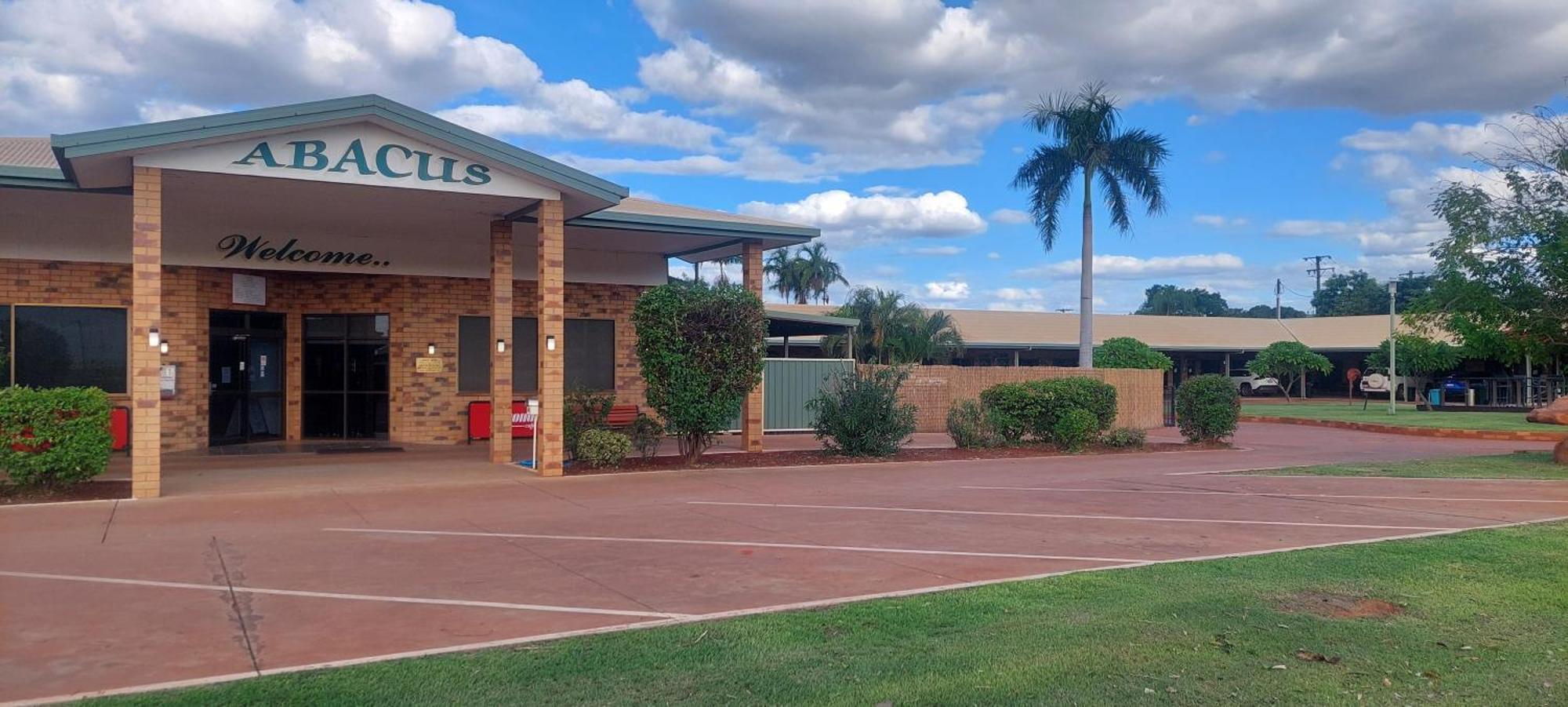 Abacus Motel Mount Isa Exteriér fotografie